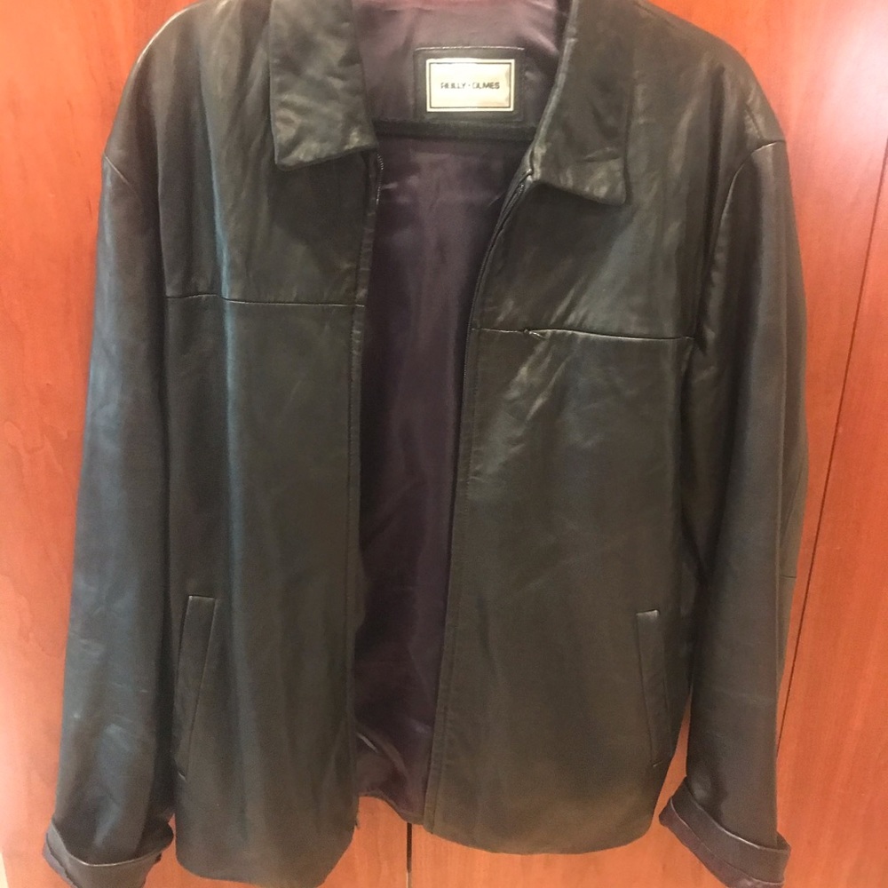 black leather jacket, men’s but could be unisex🖤